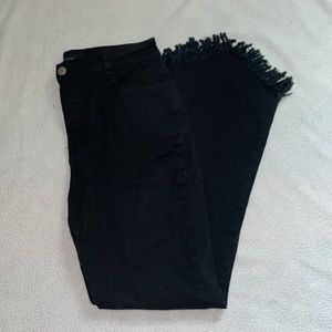 Wide leg w/ Fringe English Factory Jeans (M)